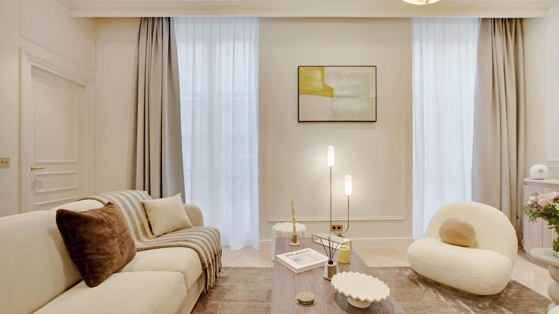 Maison Galante'S Apartments With Services In Louvre - Rue Des Dechargeurs Paris 0*,