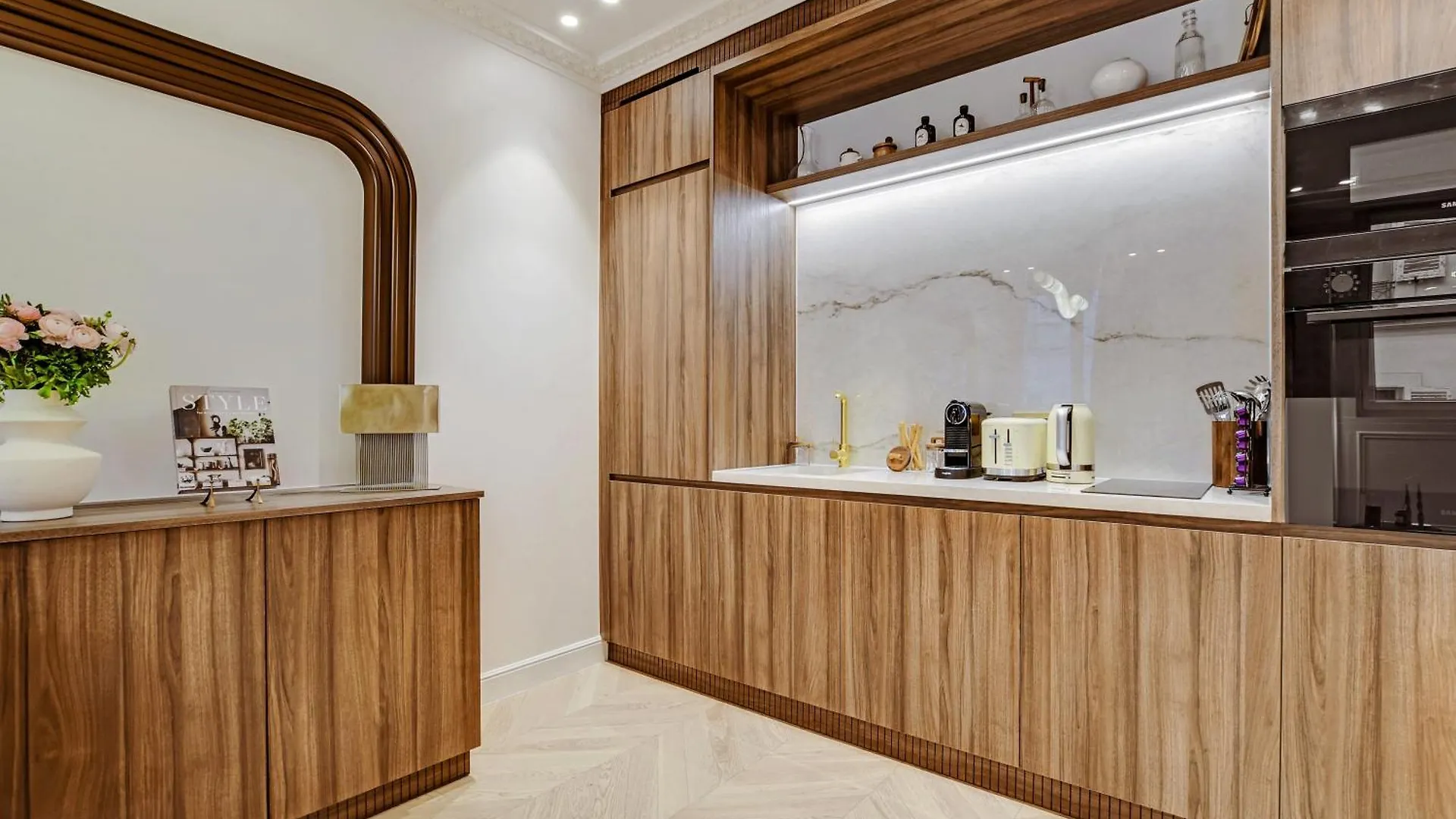 Maison Galante'S Apartments With Services In Louvre - Rue Des Dechargeurs Paris 0*,