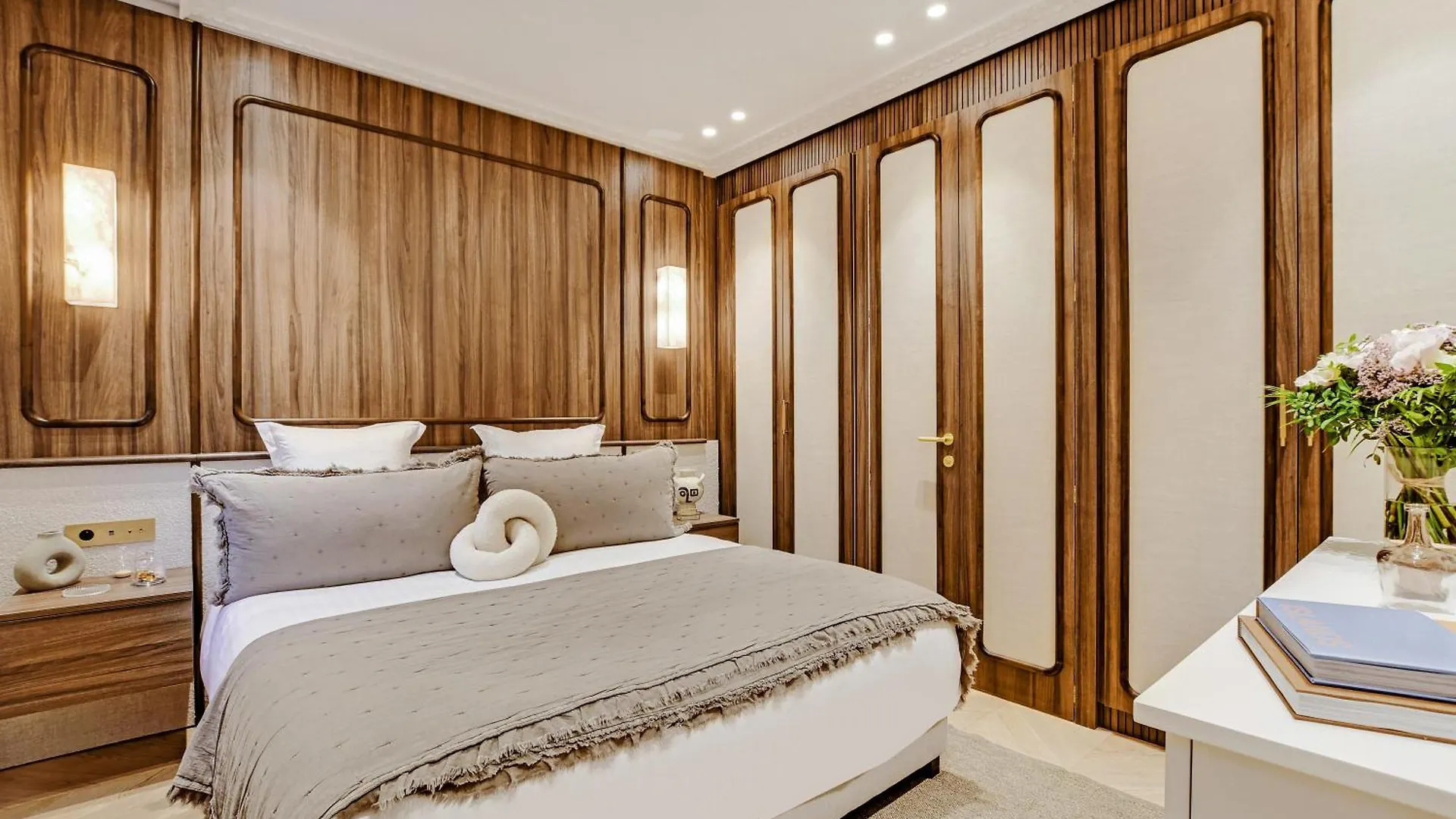 Maison Galante'S Apartments With Services In Louvre - Rue Des Dechargeurs Paris