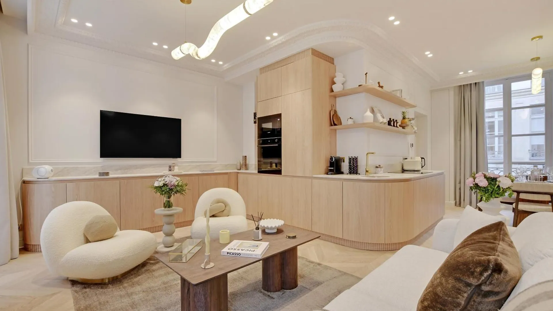 Maison Galante'S Apartments With Services In Louvre - Rue Des Dechargeurs Paris 0*,  France