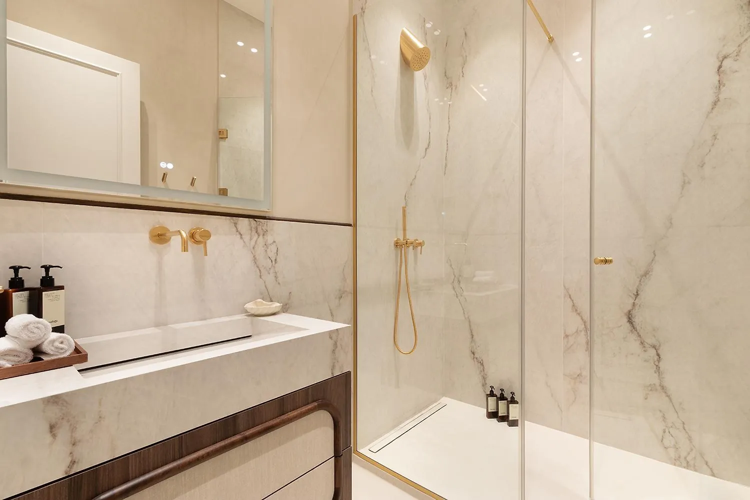 Maison Galante'S Apartments With Services In Louvre - Rue Des Dechargeurs Paris France