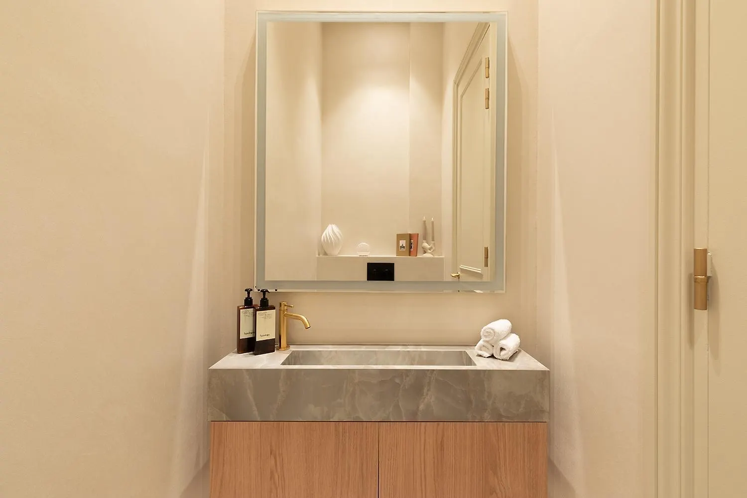Maison Galante'S Apartments With Services In Louvre - Rue Des Dechargeurs Paris